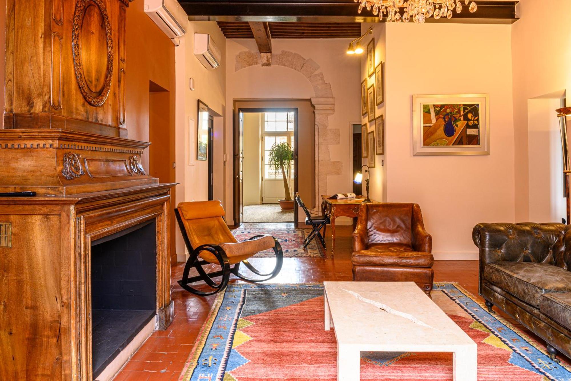 Palais Aoma, Hotel Particulier De Luxe En Provence Л'Іль-сюр-ла-Сорг Екстер'єр фото